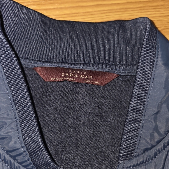 Zara Blue Quilted Vest with Stand-Up Collar - Picture 3 of 3